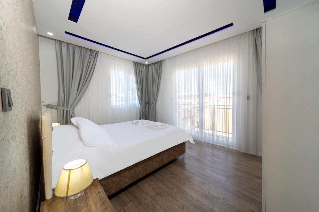 Modern And Central Duplex Apartment Near Beach In Анталия Екстериор снимка